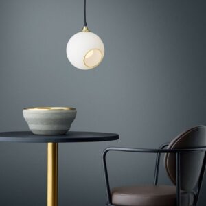 Ballroom pendel, white snow