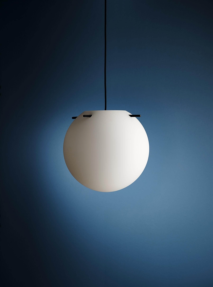 Koi pendel Ø32, opal/sort