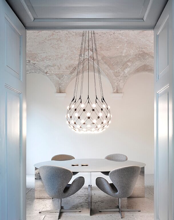 Mesh pendel Ø80 / 4 m ledning, sort