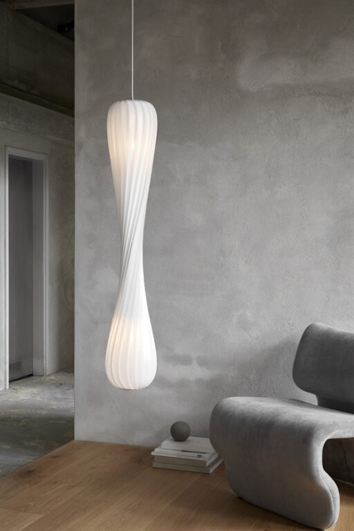 TR7 pendel, plastik/hvid, 25 x 112 cm